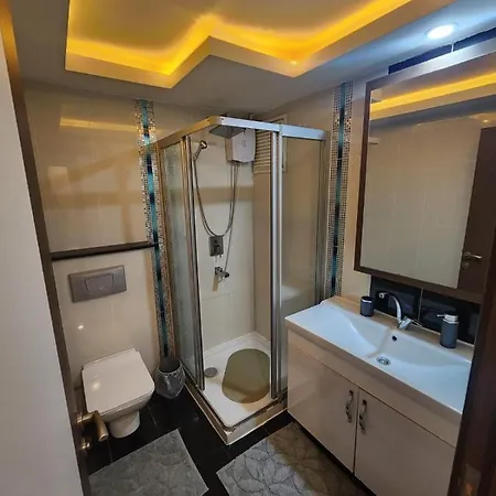 Lägenhet Denize Yakin Sifir Esyali Lueks Antalya