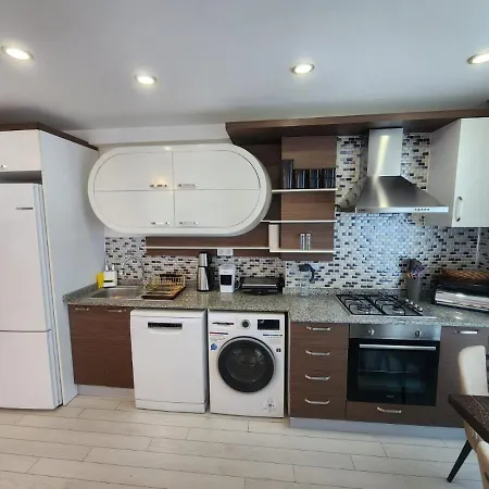 Lägenhet Denize Yakin Sifir Esyali Lueks Antalya
